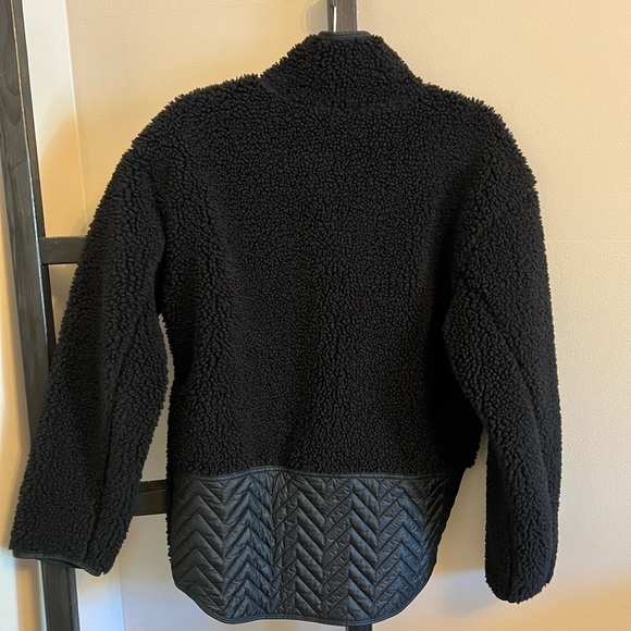 Athleta Sherpa Pullover - Picture 3 of 4